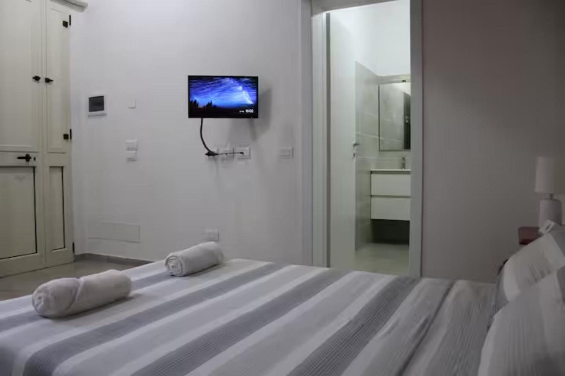 Lodgings In Sardinia Decimomannu Esterno foto
